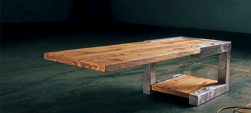 Tisch aus Altholz Schnittholz