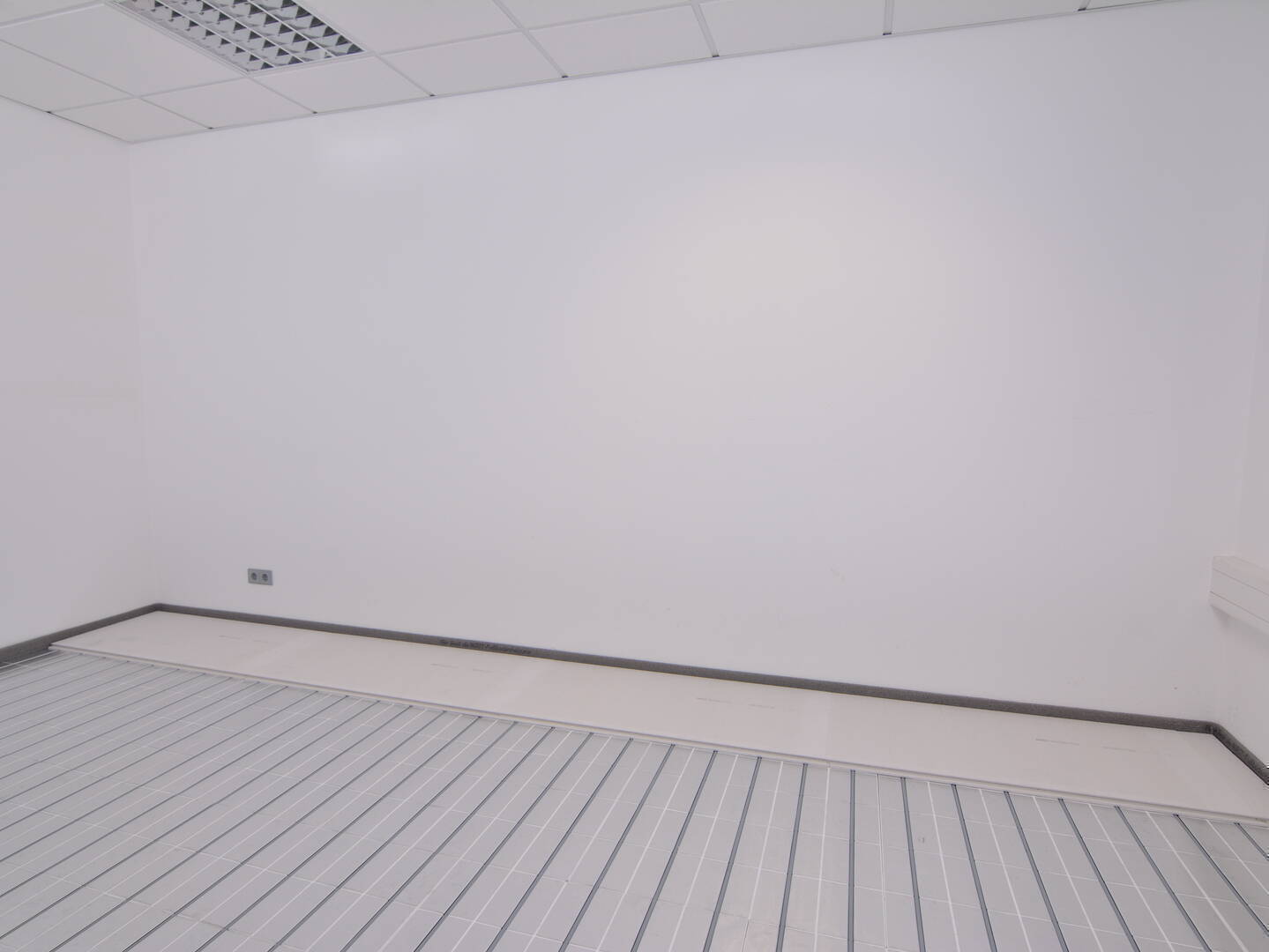Norit Fußbodenheizung aus Styropor + Aluleitblech