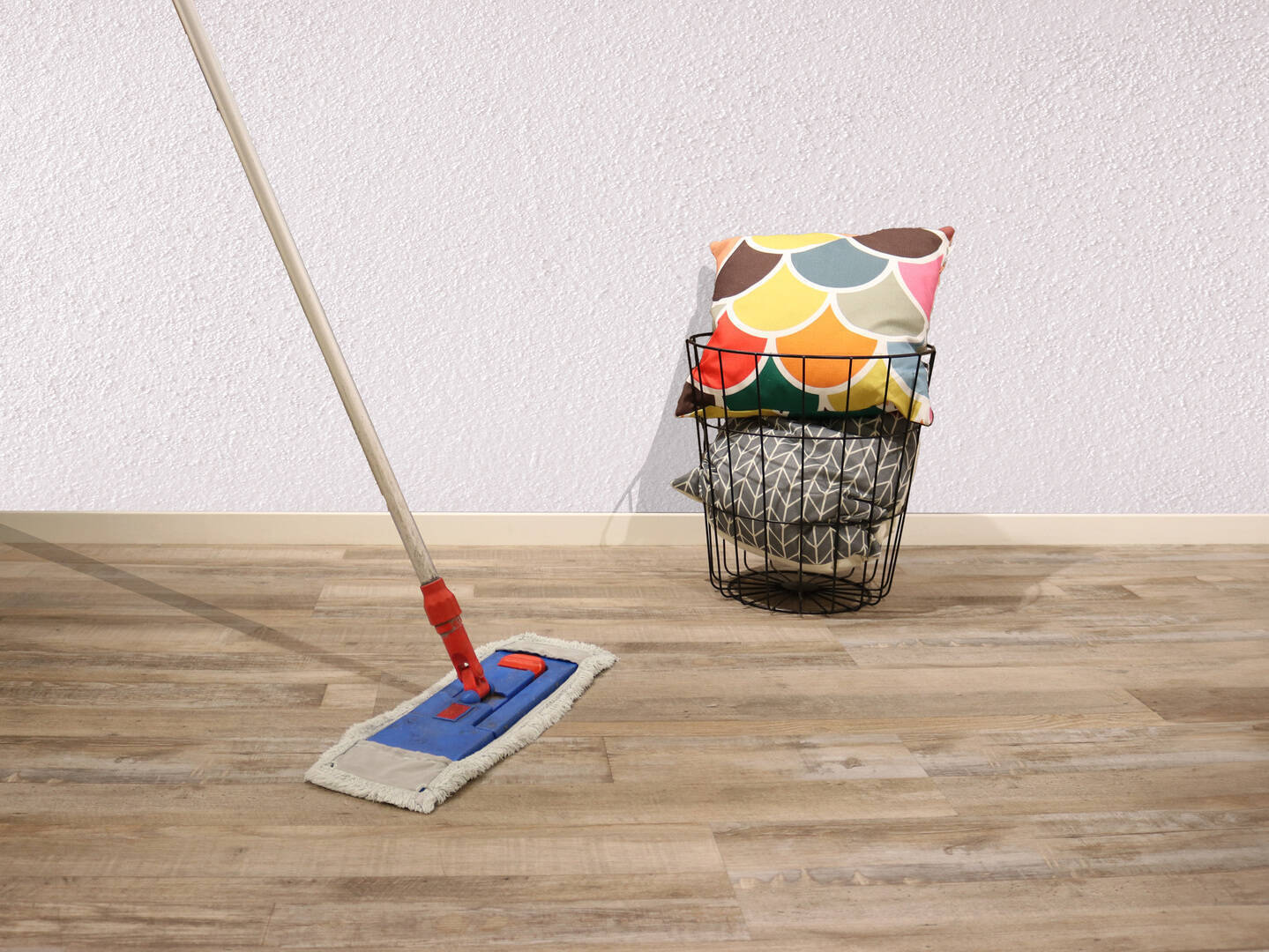 Für Vinylböden, Rigidböden, Linoleumböden und Mineraldesignböden