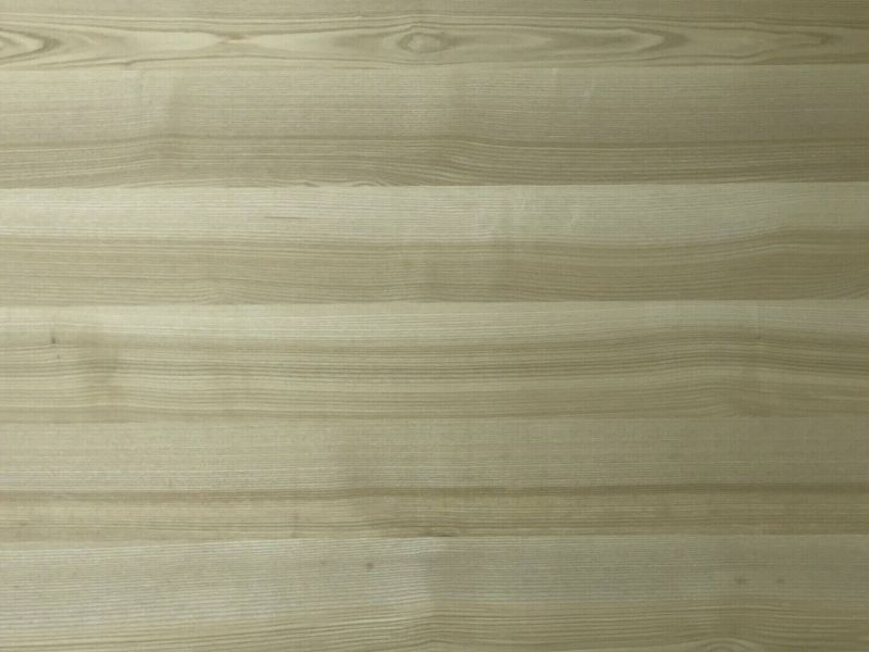 Dreischichtplatten Esche Kern, Qual. A/B - PREMIUM