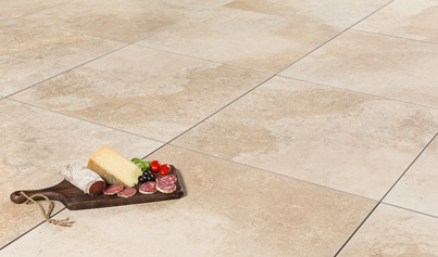 Keramikfliese Milano Korallenbeige schräge Ansicht